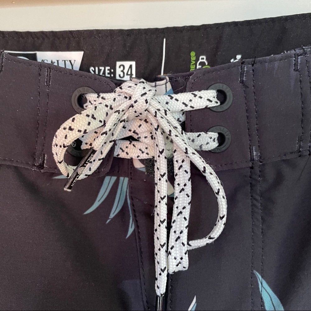NWOT Salty Crew Men’s Sz 34” waist board shorts beach surf swim trunks - Picture 8 of 10